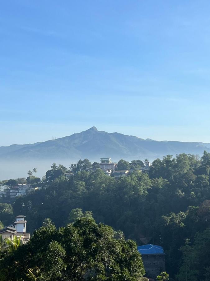 Hansons Homestay Kandy Eksteriør bilde